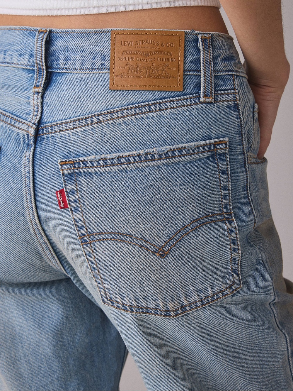 Levi’s Loose Boot Jean